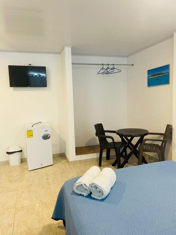 Blue Island Hotel Сан-Андрес Экстерьер фото